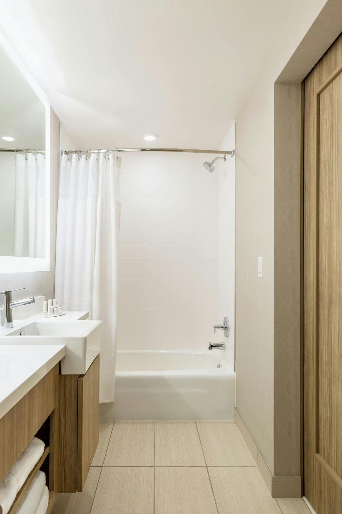 Springhill Suites St. Paul Downtown Сейнт Пол Екстериор снимка